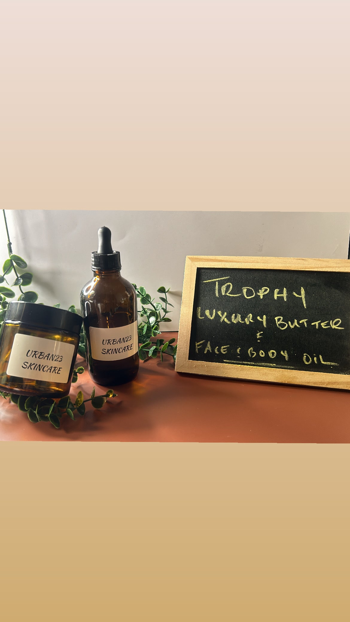 TROPHY LUX BUTTER /FACE & BODY OIL